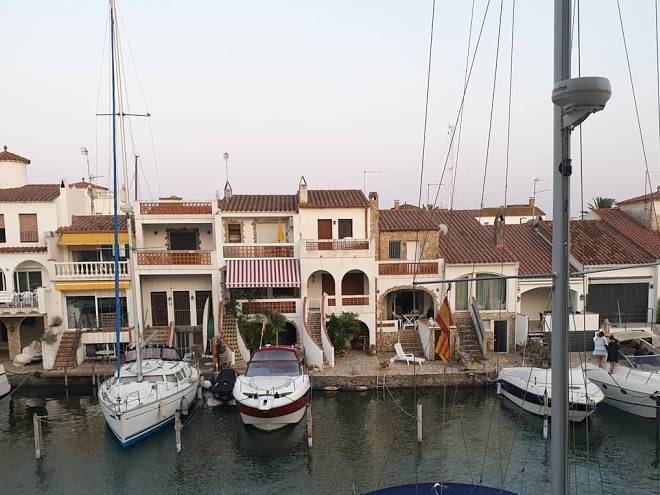 Port moxo