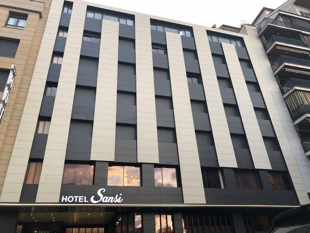 Hotel Sansi Park Image