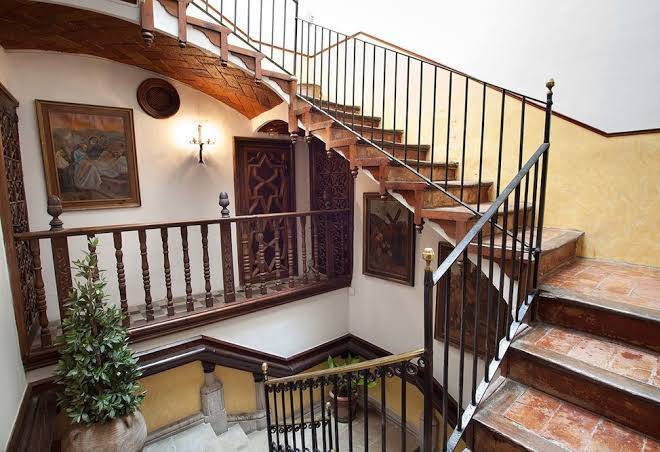 Lo palauet de la muralla
