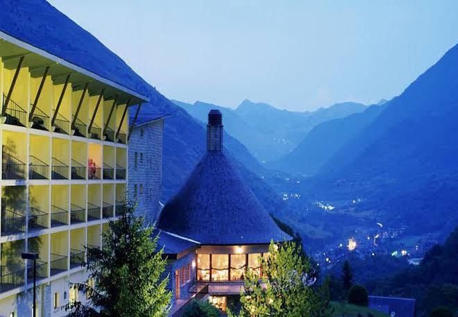 Parador De Vielha Image