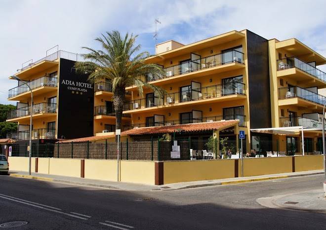 Hotel adia cunit