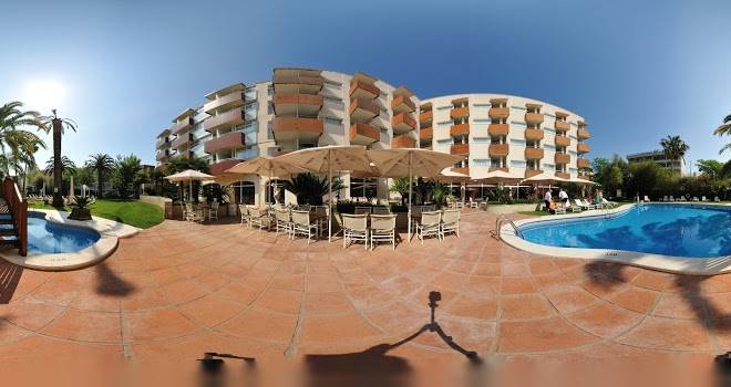 Monica hotel
