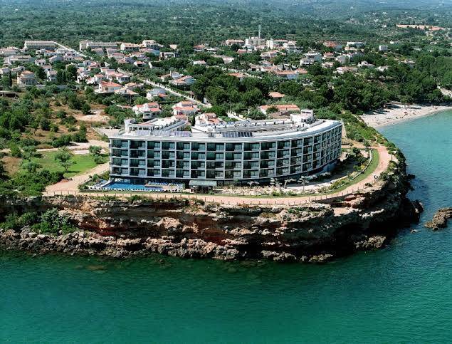 Ohtels cap roig
