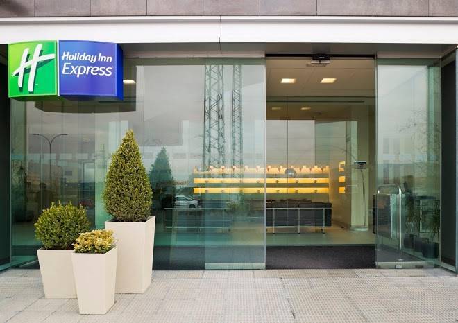 Holiday inn express pamplona