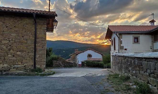 Hotel Akerreta Image