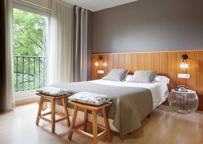 Hotel en pamplona hotel iriguibel