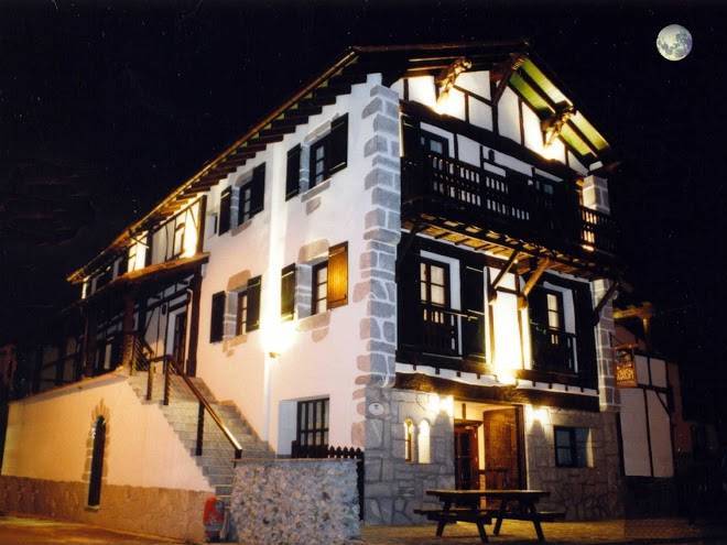 Hotel rural & spa atxaspi