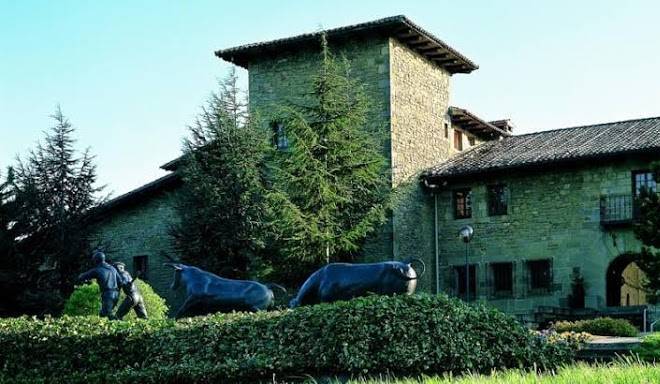 Pamplona el toro hotel & spa