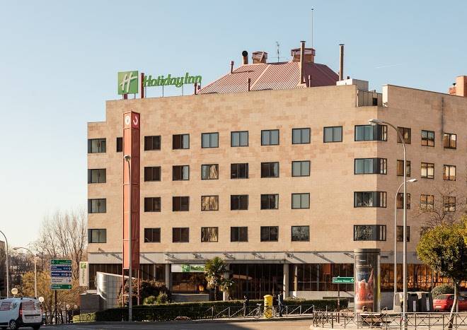 Hotel Acta Piramides Image