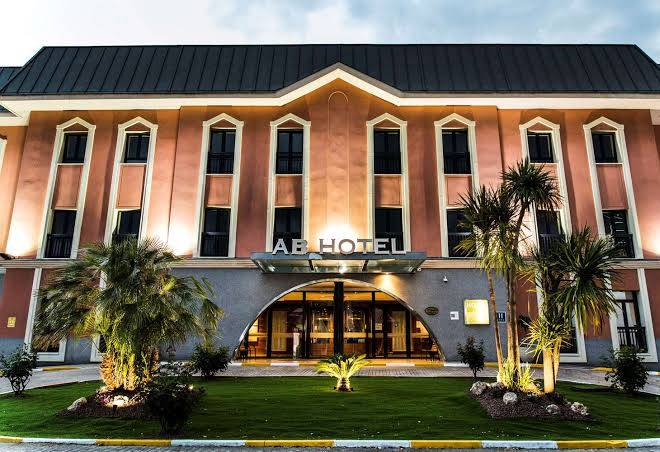 Hotel ab