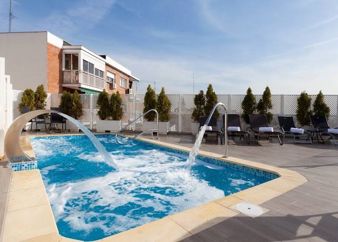 Hotel ganivet