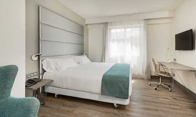 Hotel nh madrid zurbano