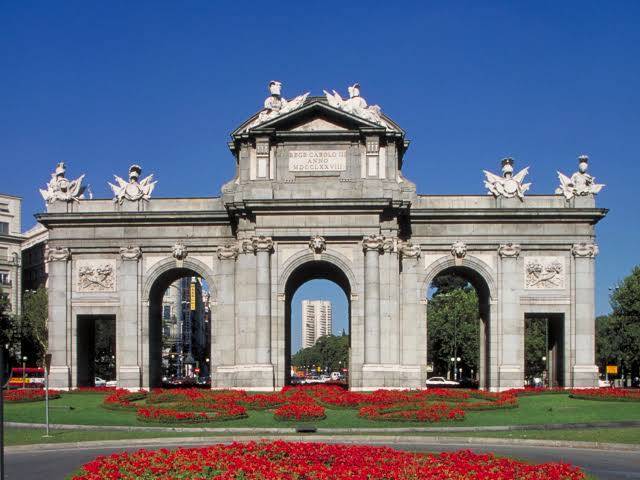 Hotel ibis madrid calle alcala