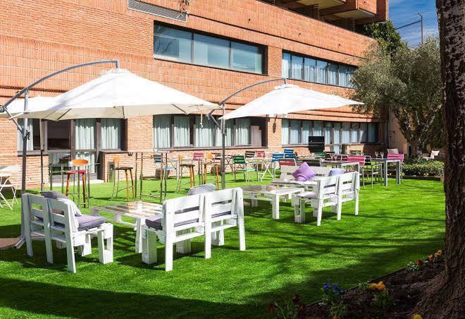 Hotel Madrid Alameda Aeropuerto By Melia Image