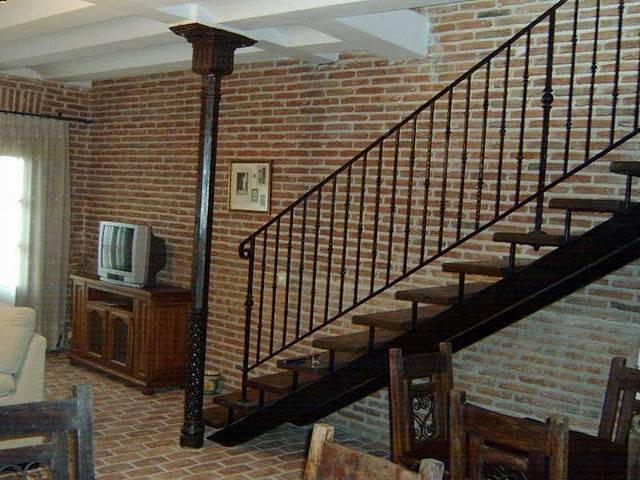 Fuente ocho canos
