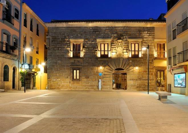 Hotel palacio carvajal giron