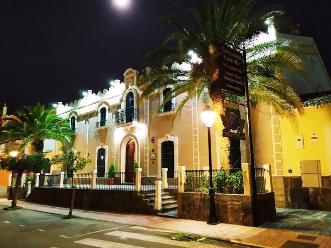 Hotel rural soterrana
