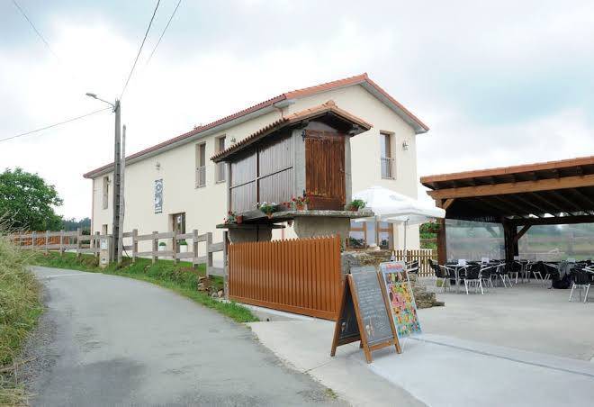 El aleman albergue i cafeteria