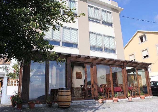 Hospedaje restaurante a goleta