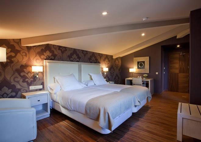 Hotel Los Olivos Image