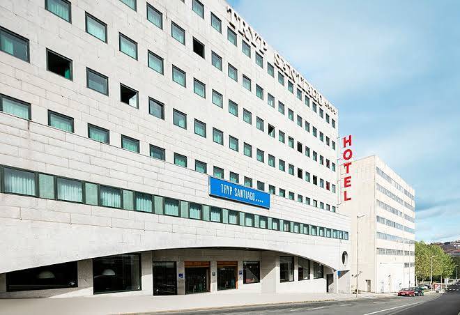 Tryp santiago