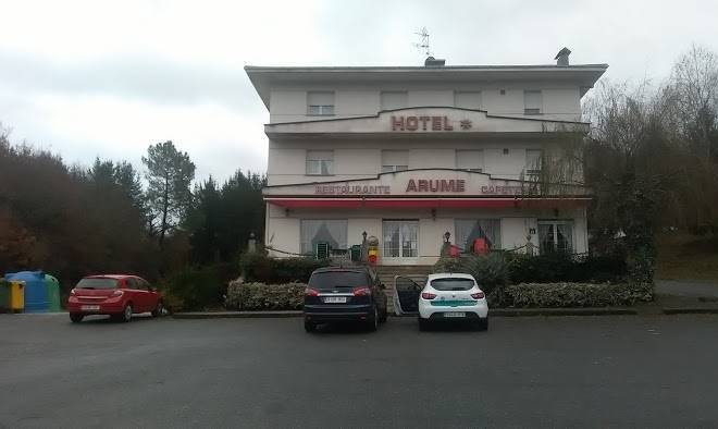 Hotel restaurante arume