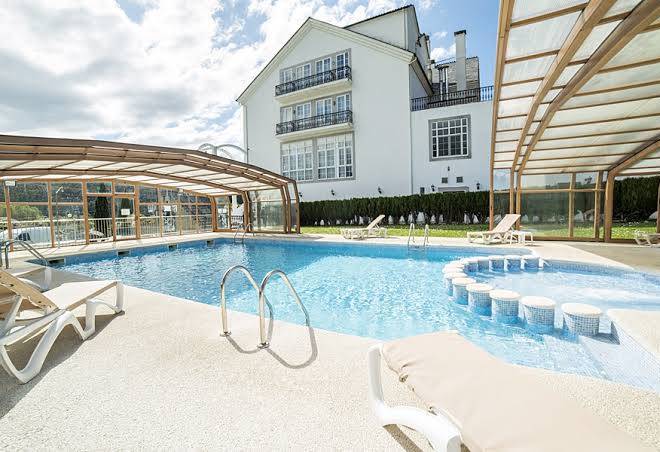 O val do naseiro hotel