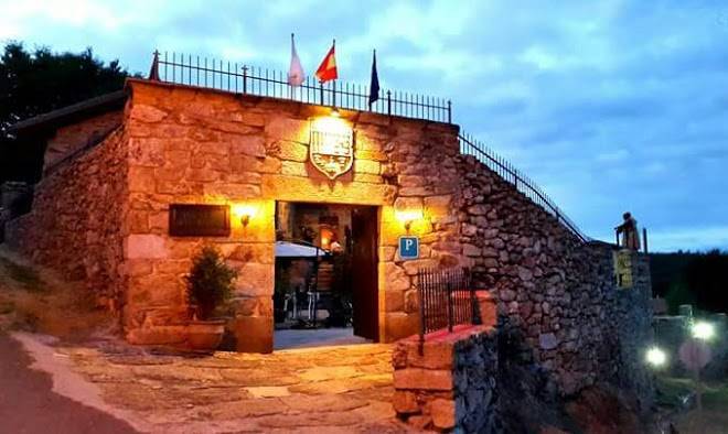 Alcazar milmanda pension rustica y eventos