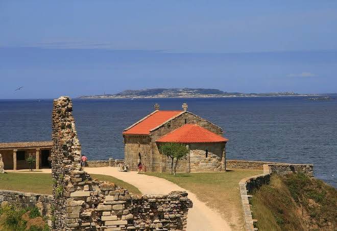 Hotel Portonovo Image