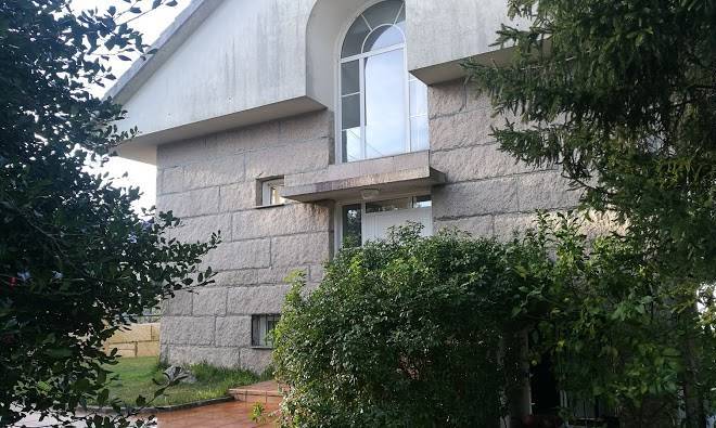 Mar Y Montana En Las Rias Baixas Image