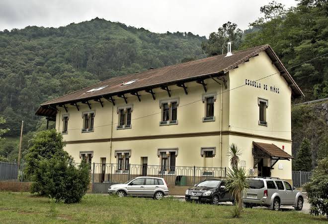 Albergue juvenil de bustiello