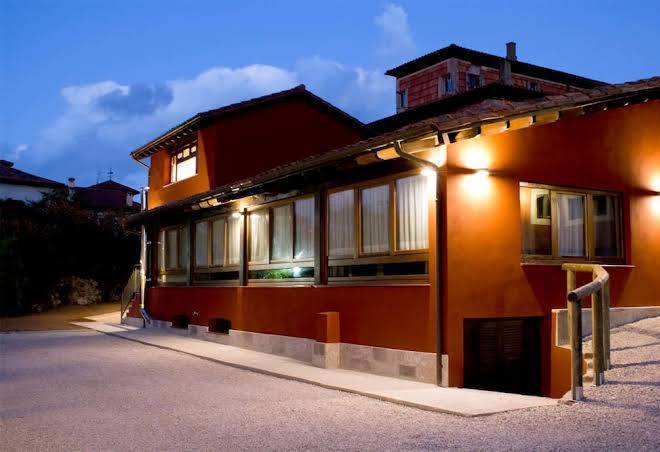 Hotel el camin