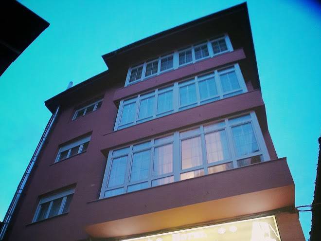 Hotel La Rivera Image