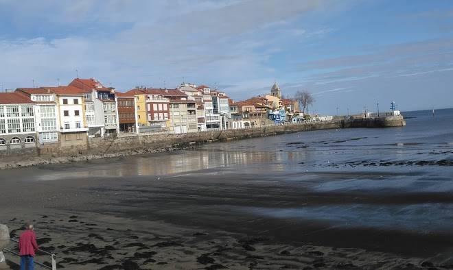 Hotel playa luanco
