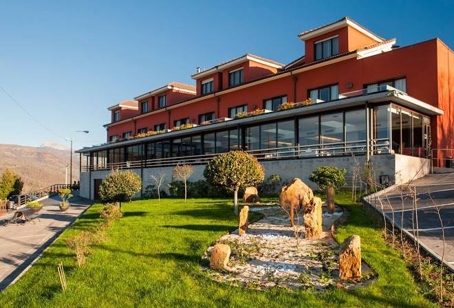 Hotel Restaurante Canzana Image