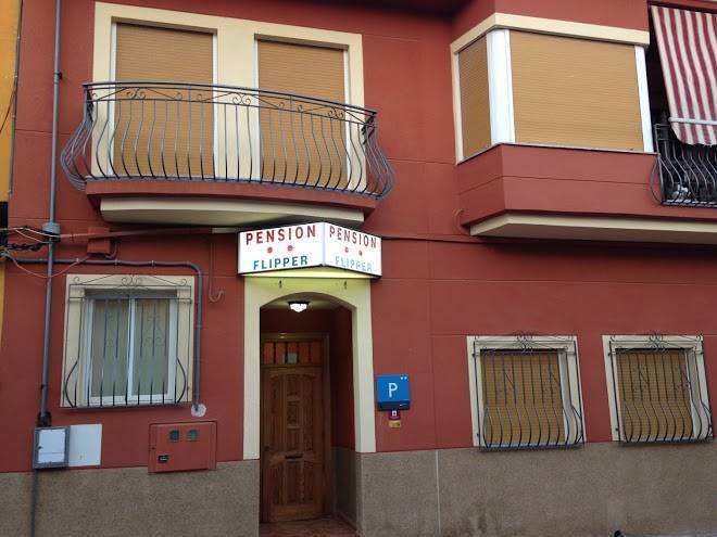 Hotel Bullas Pension Flipper Image