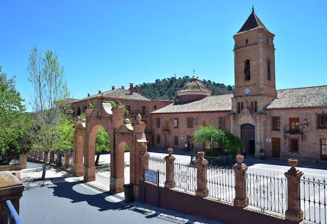 Jardines De La Santa Image