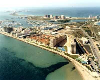 Puerto y playa lmhr27 lmhr28 lmhr29