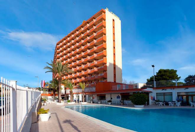 Hotel cabana