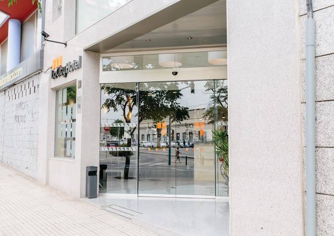 Hotel La City Estacion Image