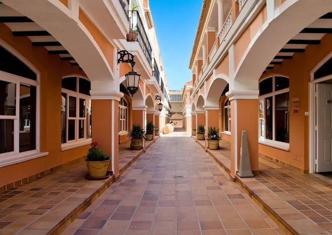 Hotel Lloyds Beach Club Image