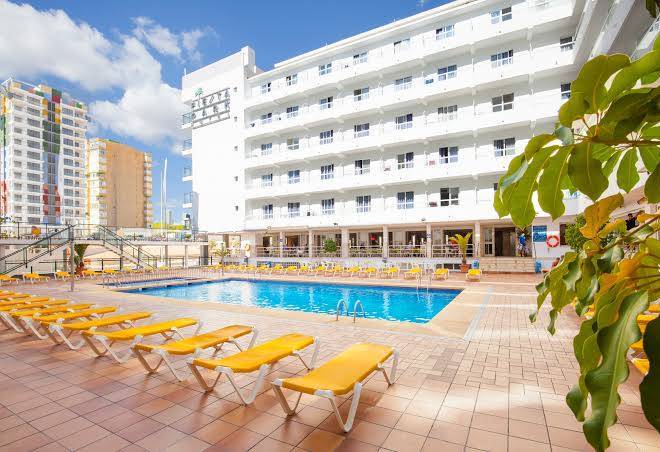 Hotel port fiesta park