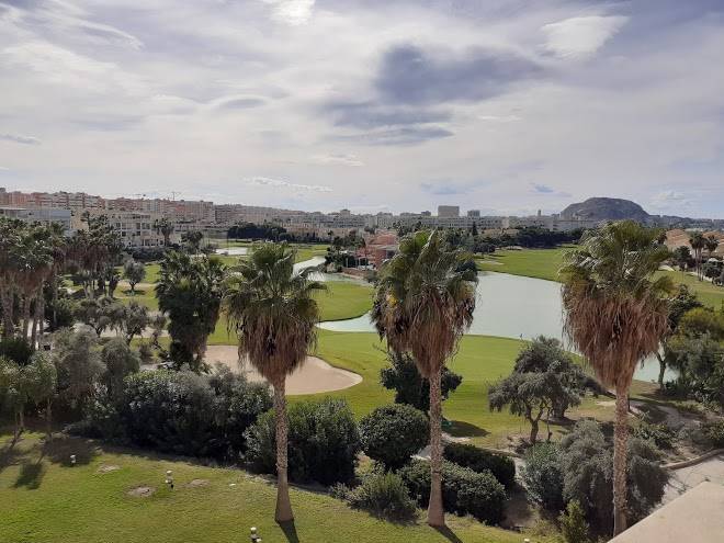Husa alicante golf
