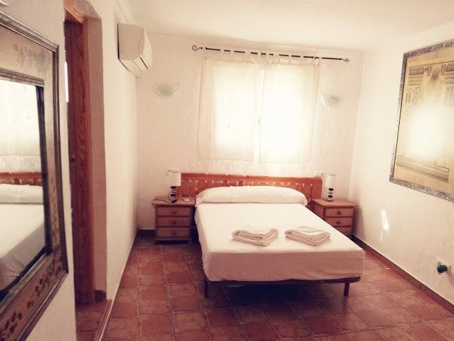 La Caseta Blanca Image