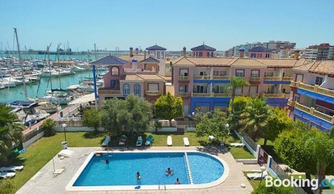 Low cost marina