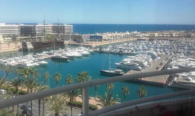 Residencia Jorge Juan Isfas Image