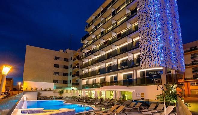 Hotel rh vinaros aura