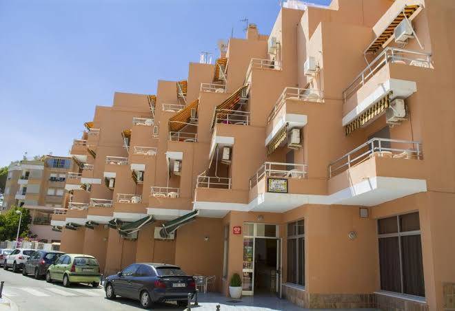 Hotel l escala 2