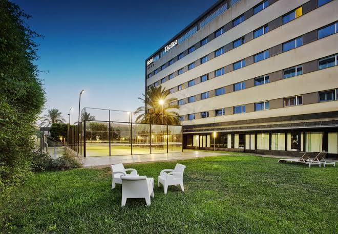 Hotel tactica