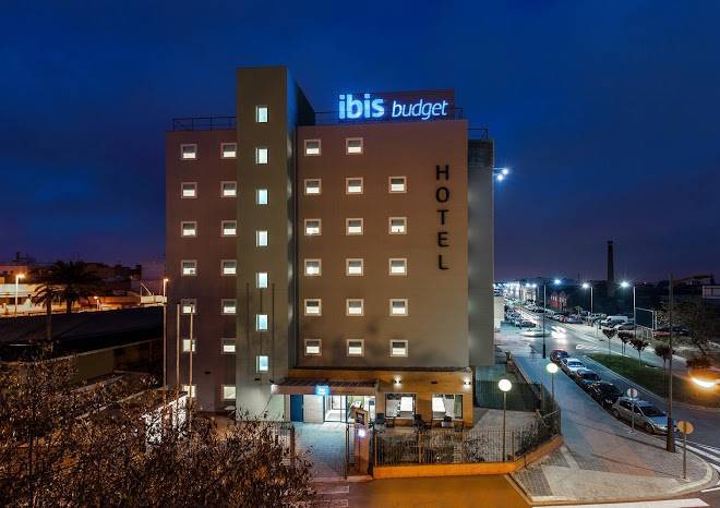 Ibis budget valencia aeropuerto